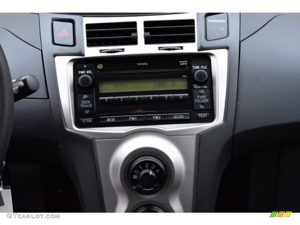 2011 Yaris 3 Door Liftback - Silver Streak Mica / Dark Charcoal photo #14
