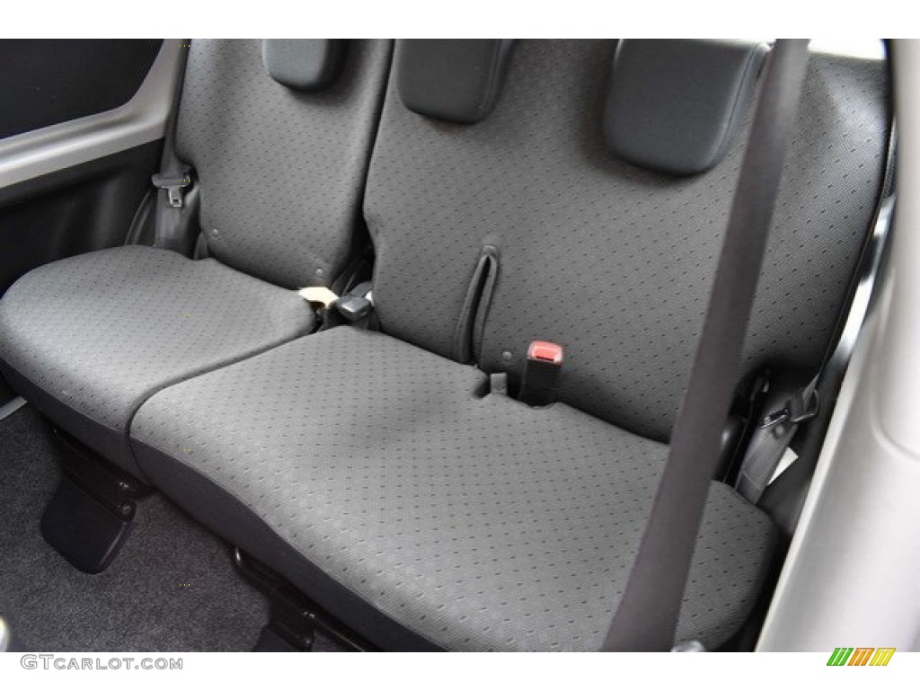 2011 Yaris 3 Door Liftback - Silver Streak Mica / Dark Charcoal photo #21