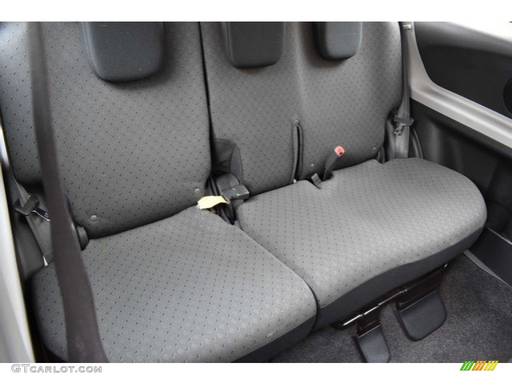 2011 Yaris 3 Door Liftback - Silver Streak Mica / Dark Charcoal photo #22