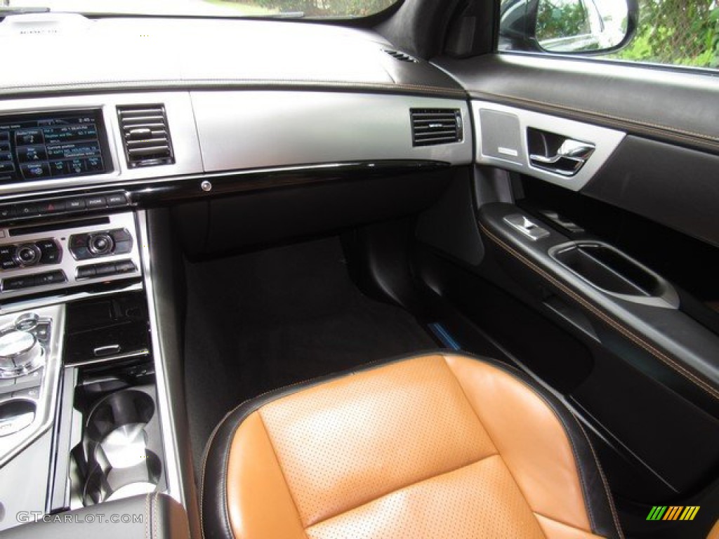 2012 XF Supercharged - British Racing Green Metallic / London Tan/Warm Charcoal photo #16
