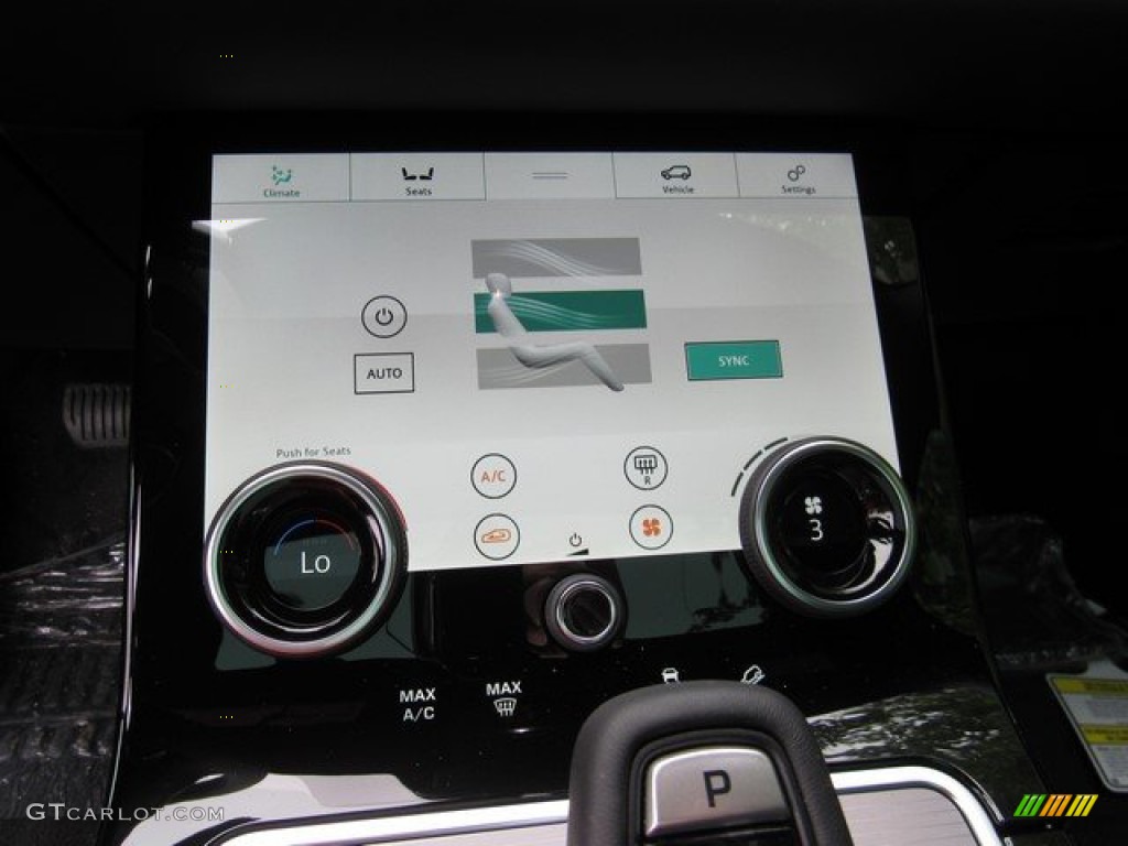 2020 Land Rover Range Rover Evoque SE Controls Photo #132867219