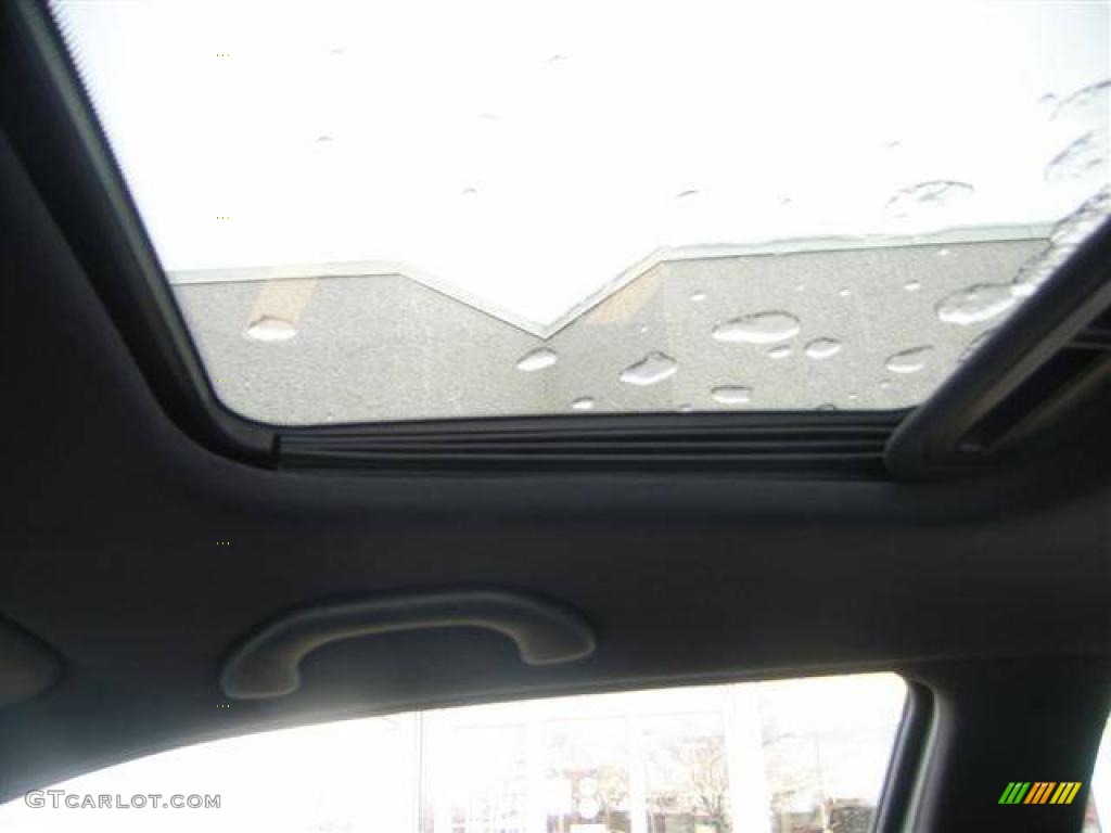 2004 R32  - Reflex Silver Metallic / Black Leather photo #13