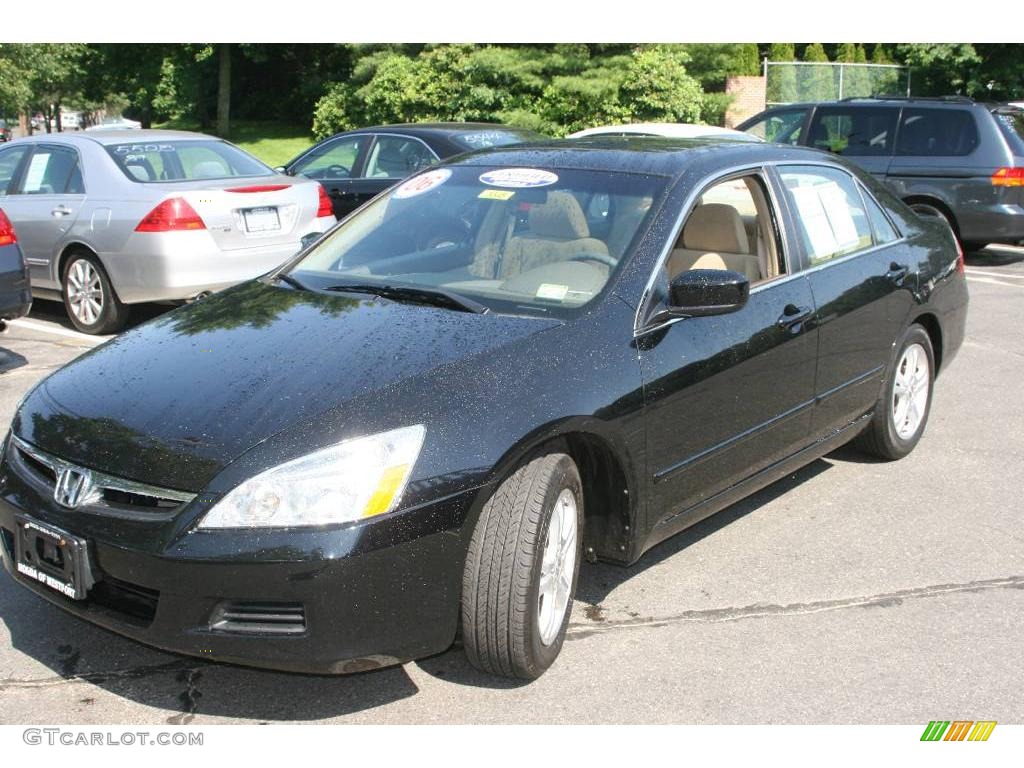 2006 Accord EX Sedan - Nighthawk Black Pearl / Ivory photo #1