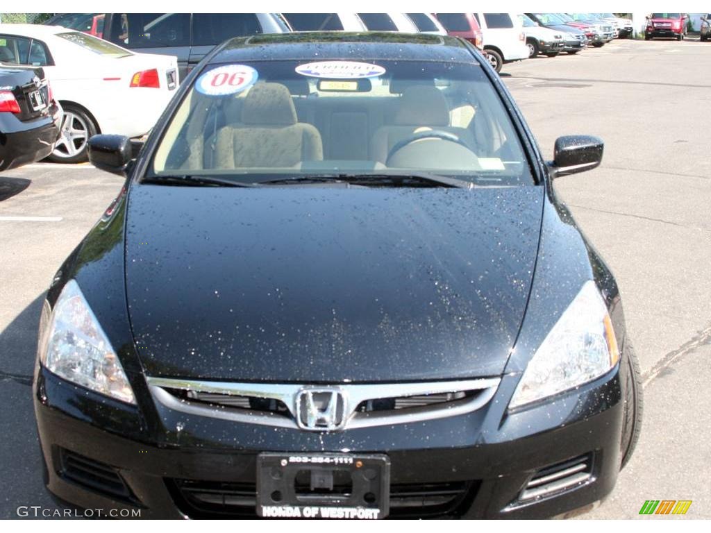 2006 Accord EX Sedan - Nighthawk Black Pearl / Ivory photo #2