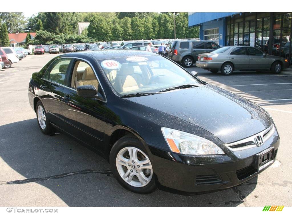 2006 Accord EX Sedan - Nighthawk Black Pearl / Ivory photo #3