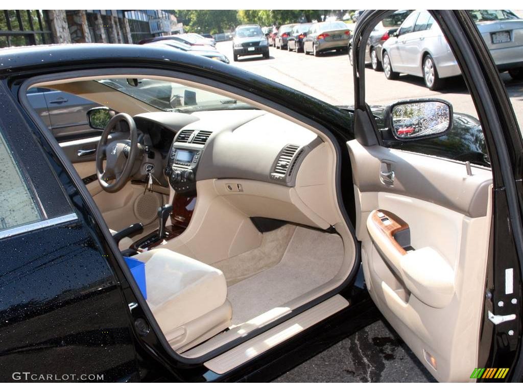 2006 Accord EX Sedan - Nighthawk Black Pearl / Ivory photo #11