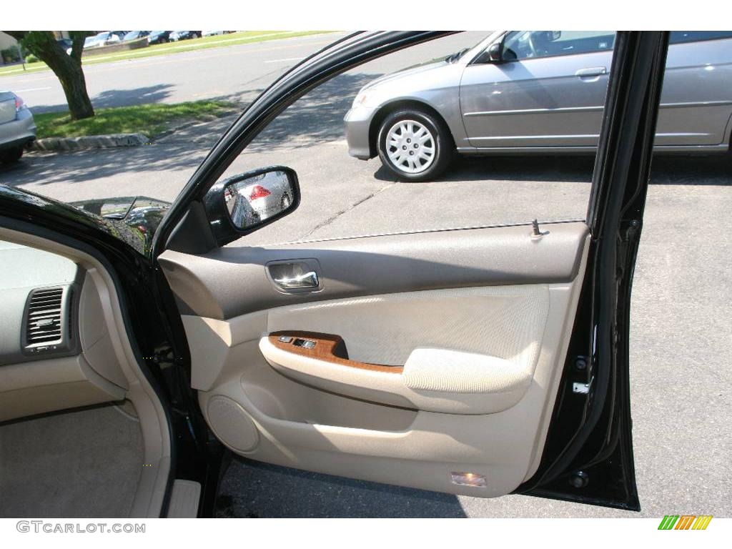 2006 Accord EX Sedan - Nighthawk Black Pearl / Ivory photo #14
