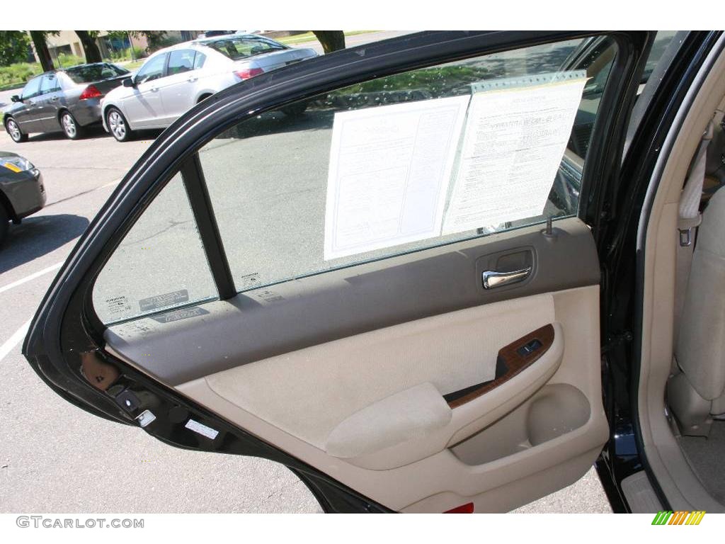 2006 Accord EX Sedan - Nighthawk Black Pearl / Ivory photo #16