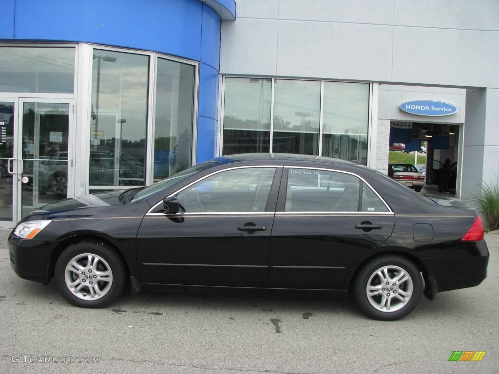 2006 Accord EX-L Sedan - Nighthawk Black Pearl / Ivory photo #3