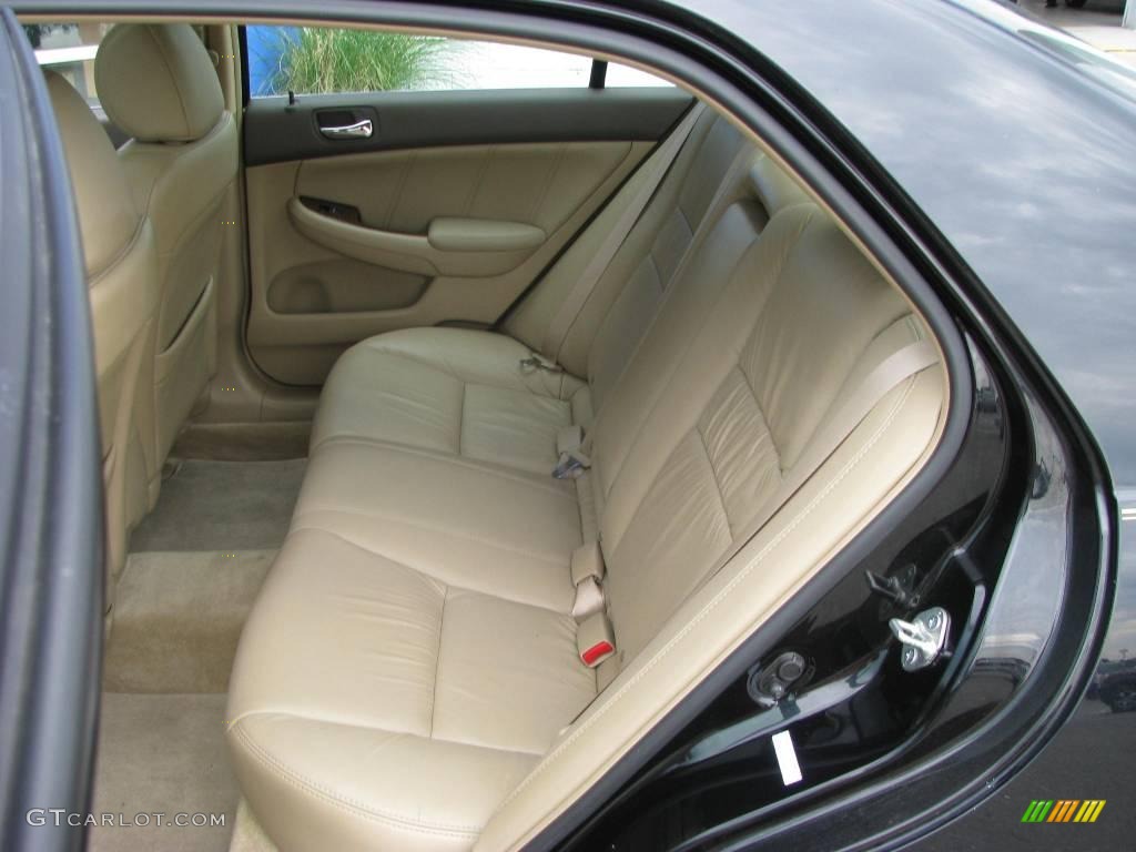 2006 Accord EX-L Sedan - Nighthawk Black Pearl / Ivory photo #11