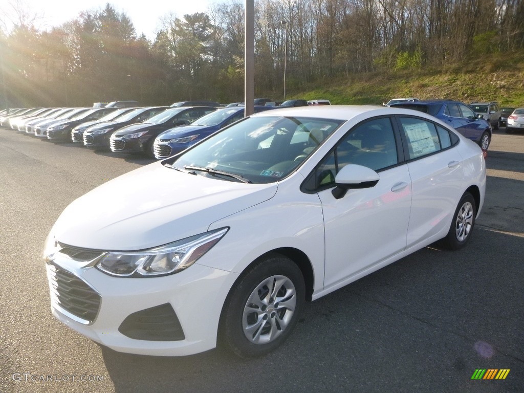 2019 Cruze LS - Summit White / Jet Black/­Galvanized photo #1
