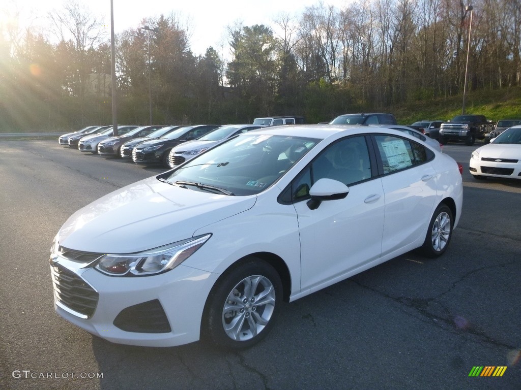 2019 Cruze LS - Summit White / Jet Black/­Galvanized photo #1