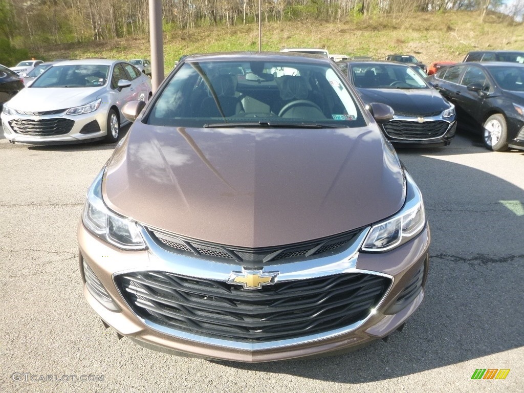 2019 Cruze LS - Oakwood Metallic / Jet Black/­Galvanized photo #8
