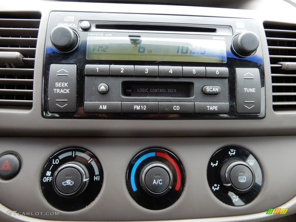 2003 Camry LE - Desert Sand Mica / Taupe photo #26