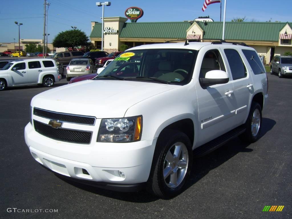 2007 Tahoe LT 4x4 - Summit White / Dark Titanium/Light Titanium photo #1