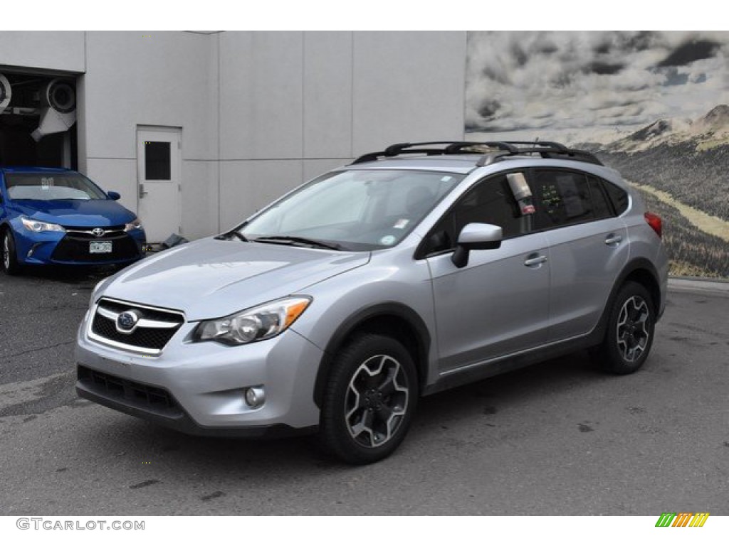 2015 XV Crosstrek 2.0i Premium - Ice Silver Metallic / Black photo #2