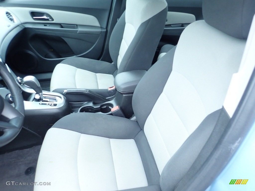 2012 Cruze LS - Ice Blue Metallic / Jet Black/Medium Titanium photo #19