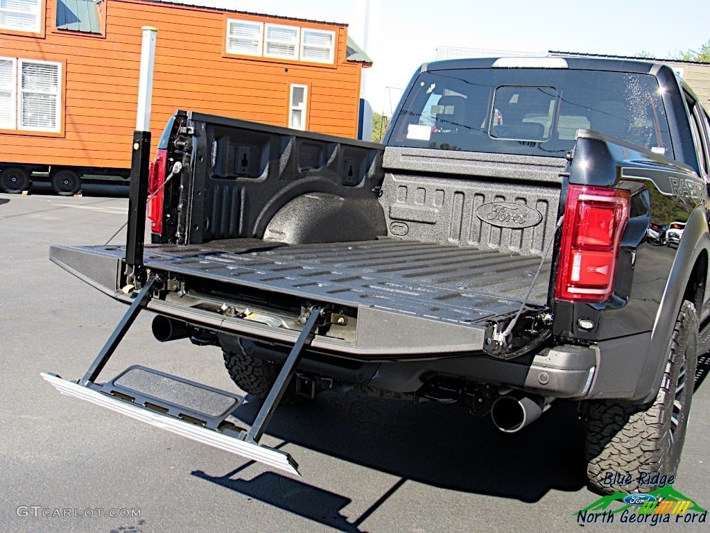 2019 F150 SVT Raptor SuperCrew 4x4 - Agate Black / Raptor Black photo #13