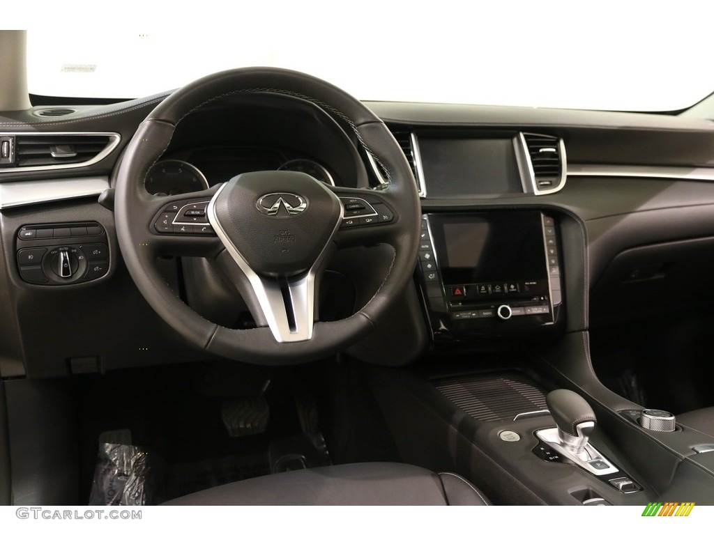 2019 Infiniti QX50 Luxe AWD Dashboard Photos