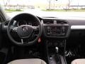 Pure White - Tiguan S 4MOTION Photo No. 4