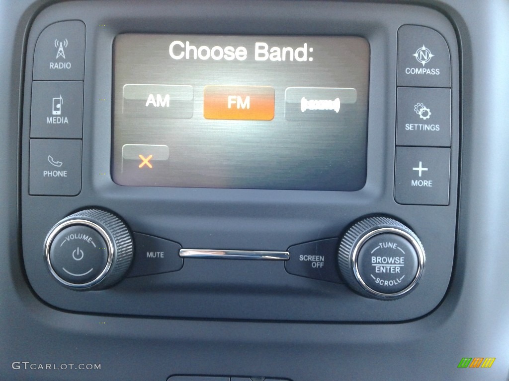 2019 Ram 5500 Tradesman Crew Cab 4x4 Chassis Controls Photo #132911535