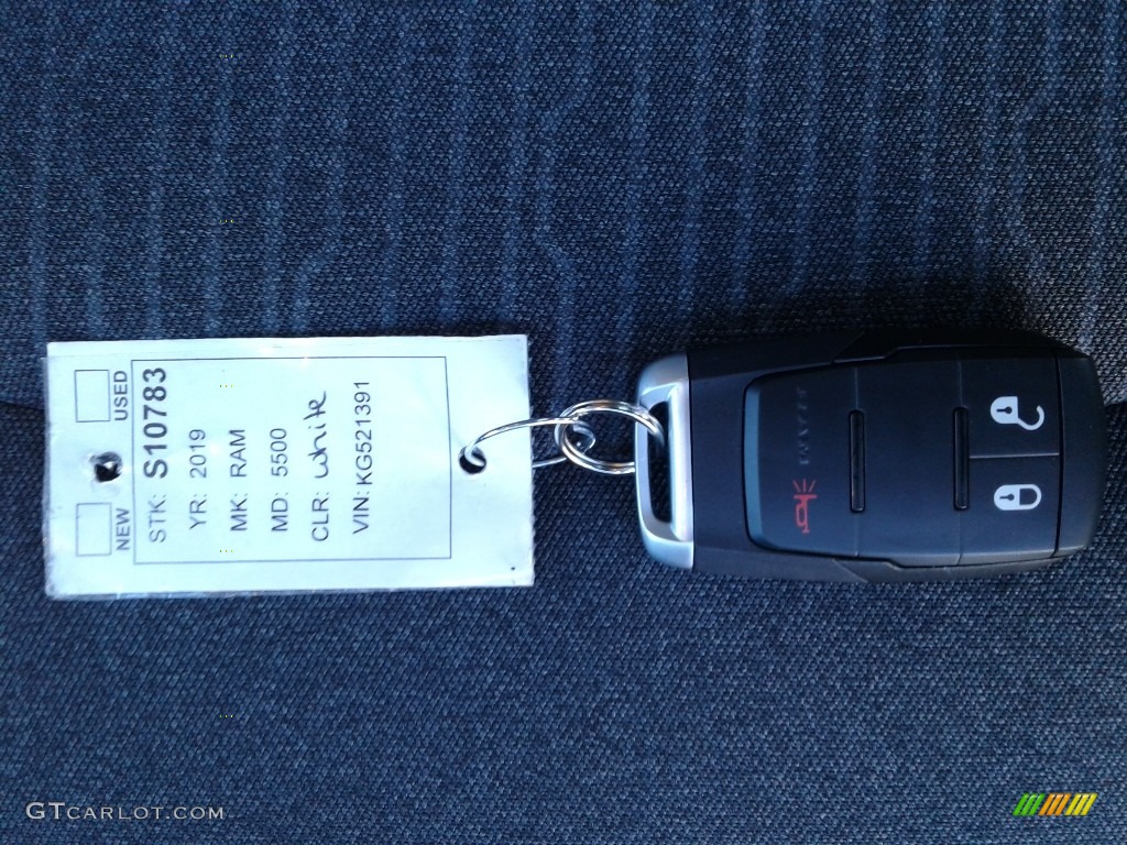2019 Ram 5500 Tradesman Crew Cab 4x4 Chassis Keys Photo #132911697