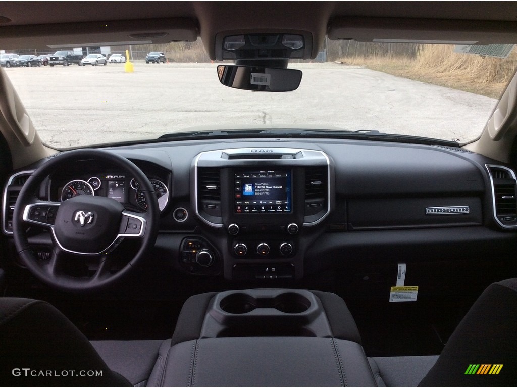 2019 1500 Big Horn Quad Cab 4x4 - Diamond Black Crystal Pearl / Black/Diesel Gray photo #11