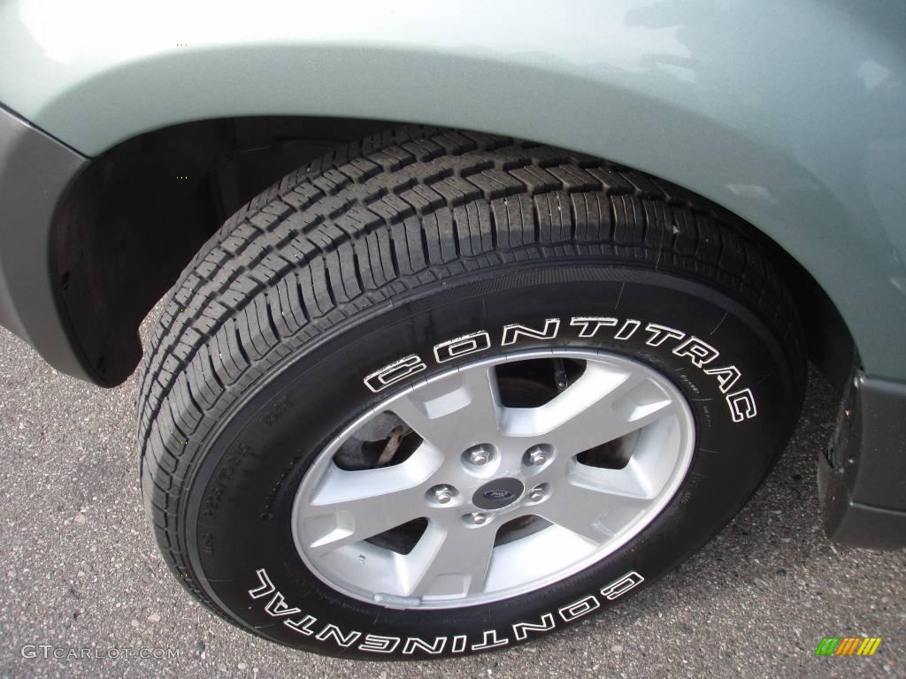 2006 Escape XLT V6 4WD - Titanium Green Metallic / Medium/Dark Pebble photo #9