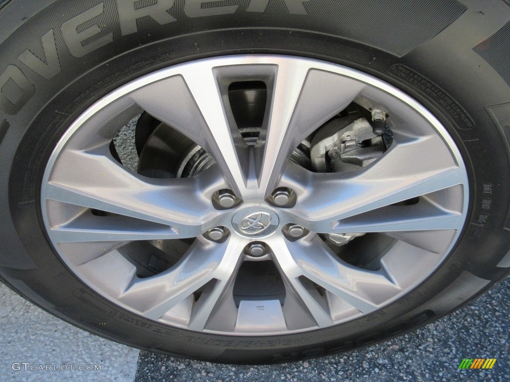 2015 Highlander XLE AWD - Attitude Black Metallic / Black photo #7