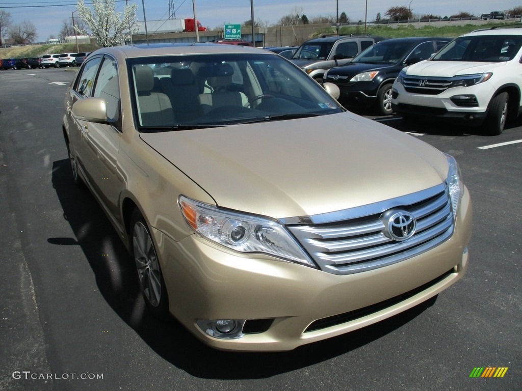 2011 Avalon Limited - Sandy Beach Metallic / Ivory photo #6