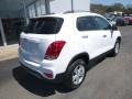 Summit White - Trax LT AWD Photo No. 4