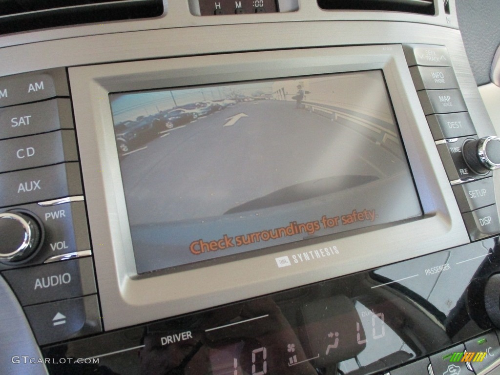 2011 Avalon Limited - Sandy Beach Metallic / Ivory photo #16