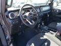 Sting-Gray - Wrangler Unlimited Sahara 4x4 Photo No. 7