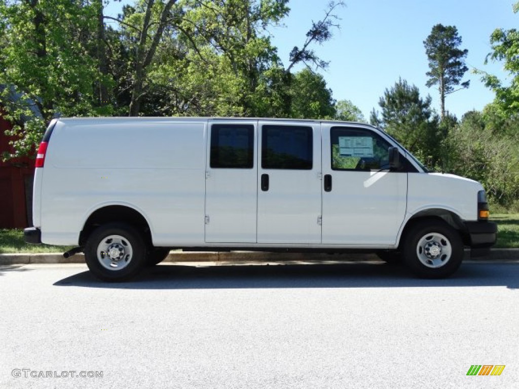 Summit White 2019 Chevrolet Express 2500 Cargo Extended WT Exterior Photo #132916419