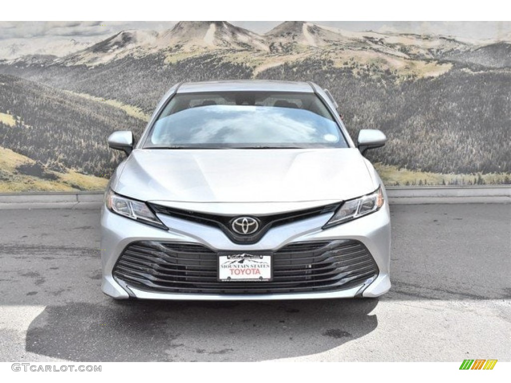 2019 Camry LE - Celestial Silver Metallic / Black photo #2