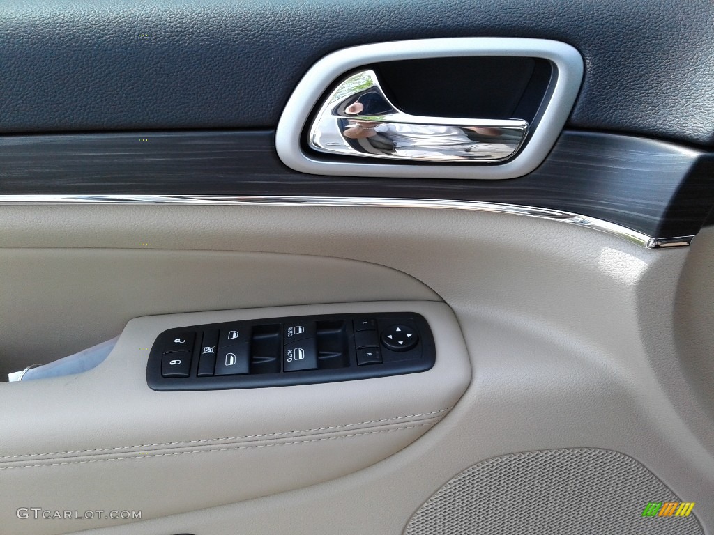 2019 Grand Cherokee Limited 4x4 - Bright White / Light Frost Beige/Black photo #9