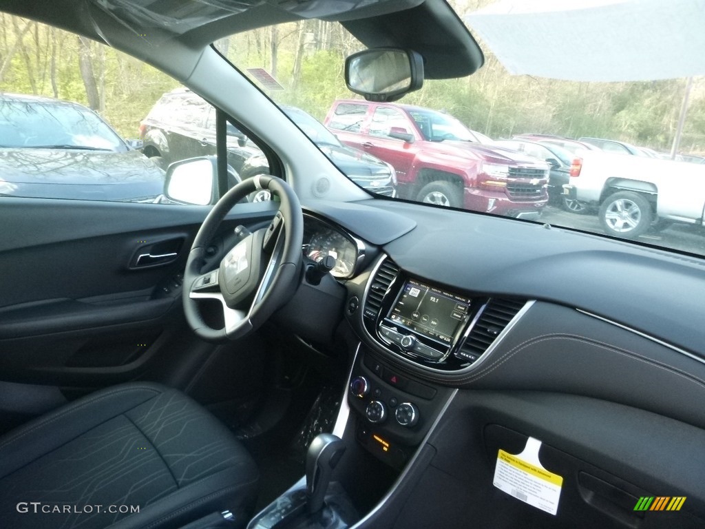2019 Trax LT AWD - Mosaic Black Metallic / Jet Black photo #11