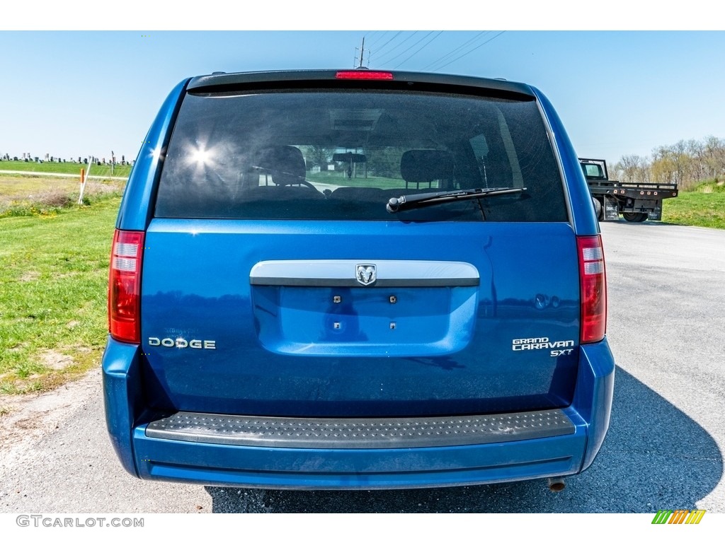 2010 Grand Caravan SXT - Deep Water Blue Pearl Coat / Dark Slate Gray/Light Shale photo #5