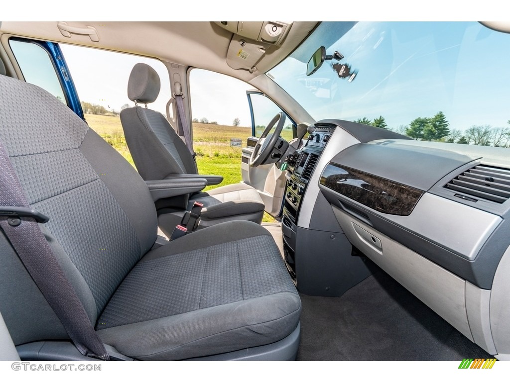 2010 Grand Caravan SXT - Deep Water Blue Pearl Coat / Dark Slate Gray/Light Shale photo #29