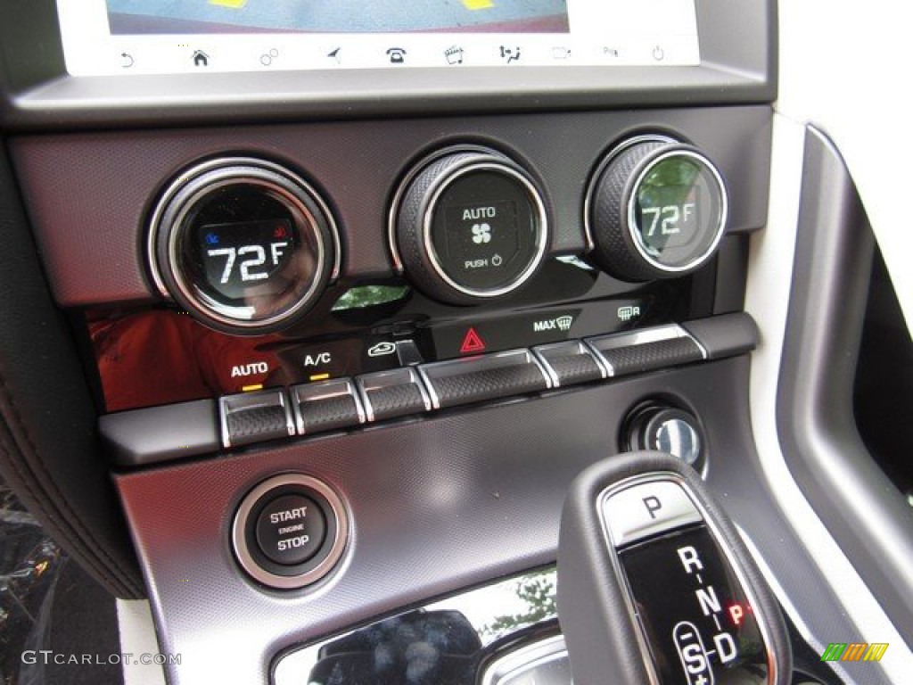 2020 Jaguar F-TYPE Coupe Controls Photos