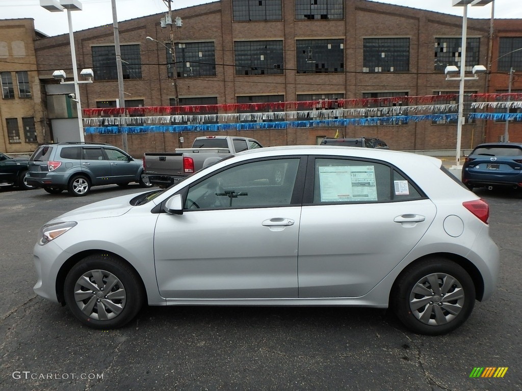 Silky Silver 2019 Kia Rio S 5 Door Exterior Photo #132937821