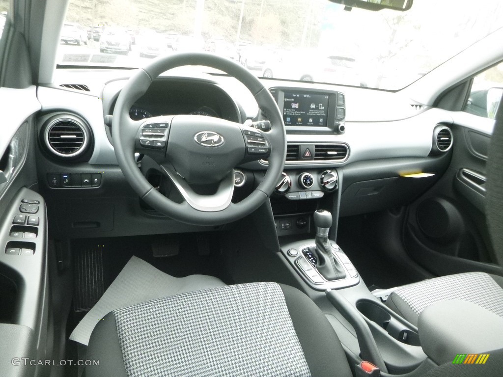 Black Interior 2019 Hyundai Kona SEL AWD Photo #132938112