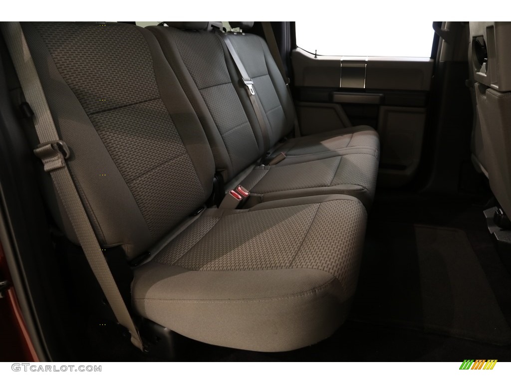 2015 F150 XLT SuperCrew 4x4 - Bronze Fire Metallic / Medium Earth Gray photo #19