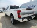 White Platinum - F350 Super Duty Platinum Crew Cab 4x4 Photo No. 3