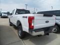 Oxford White - F250 Super Duty XL Regular Cab 4x4 Photo No. 3