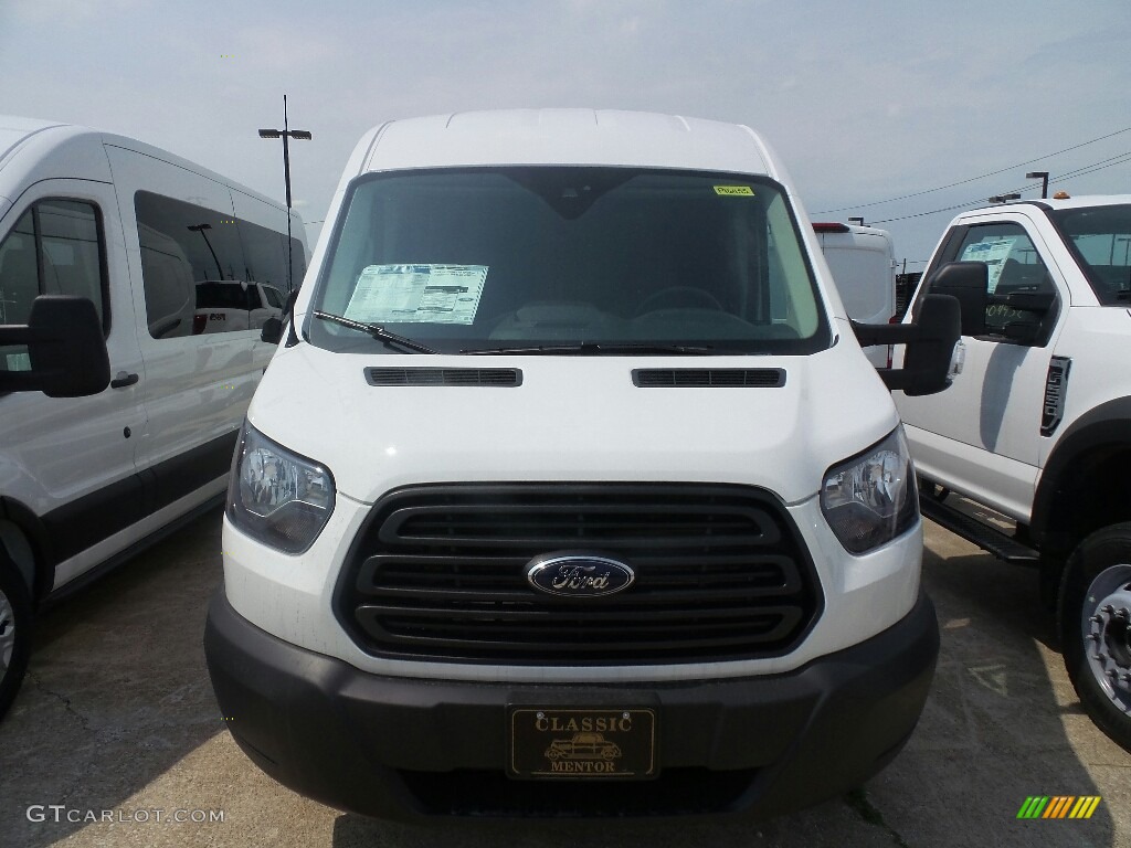 2019 Transit Van 250 MR Long - Oxford White / Charcoal black photo #2