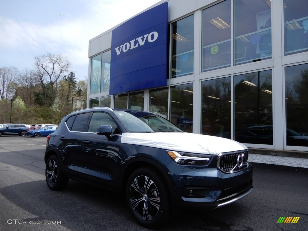 2019 XC40 T5 Inscription AWD - Denim Blue Metallic / Blond photo #1