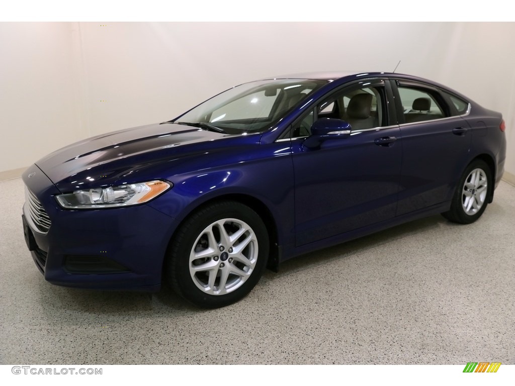 2014 Fusion SE - Deep Impact Blue / Dune photo #3