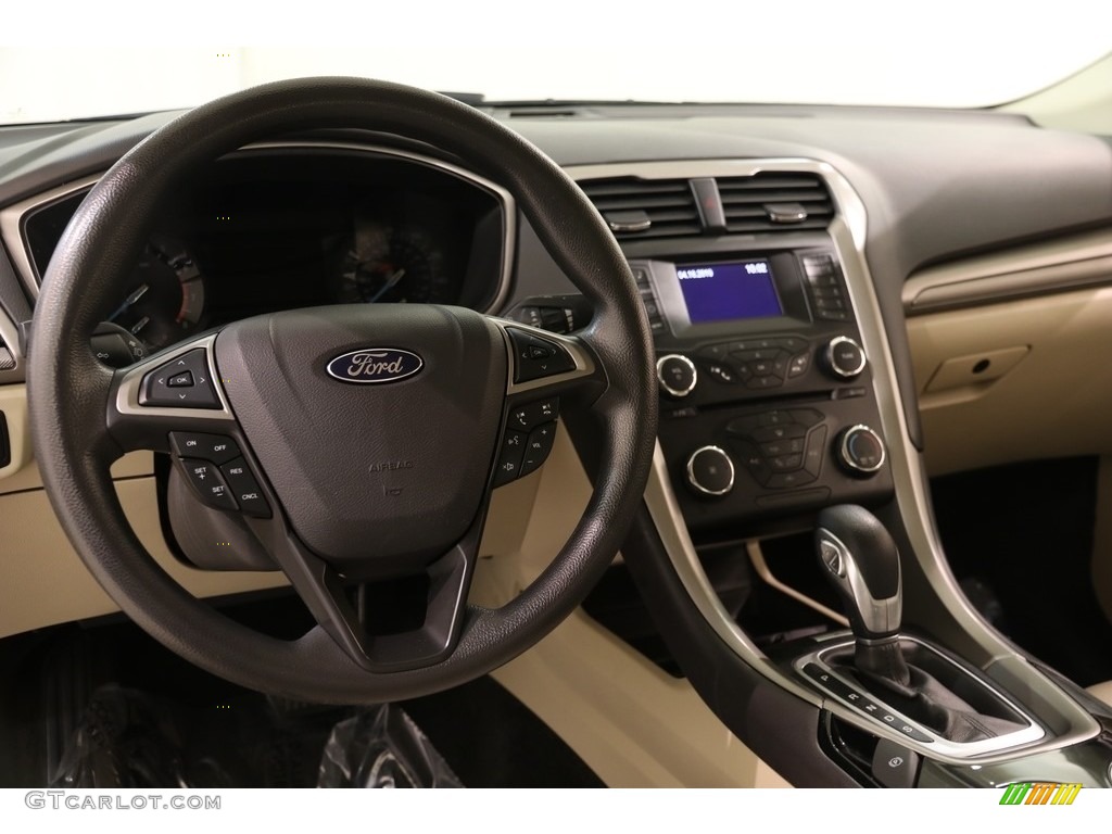 2014 Fusion SE - Deep Impact Blue / Dune photo #7