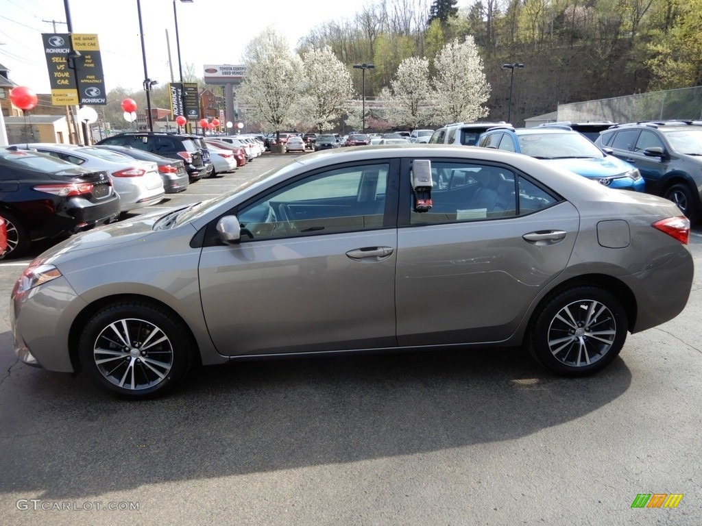2016 Corolla LE - Brown Sugar Metallic / Black photo #4